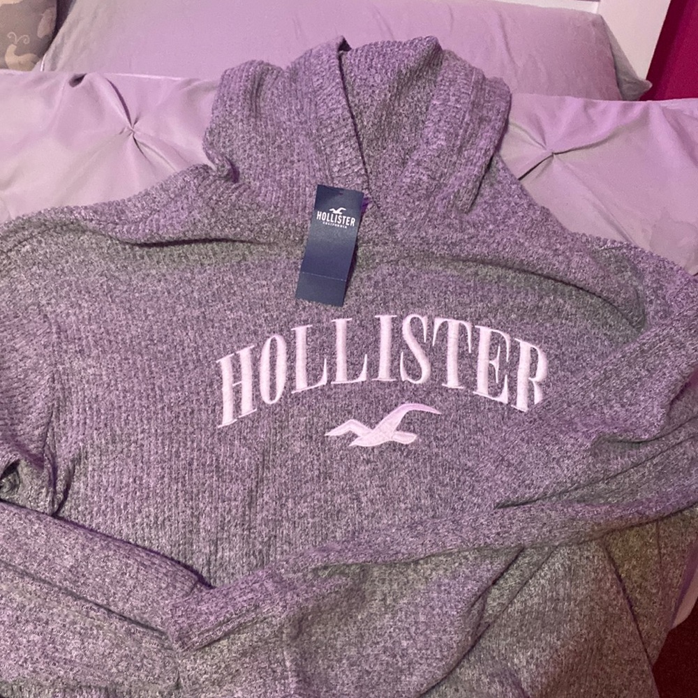 Brand new / never worn